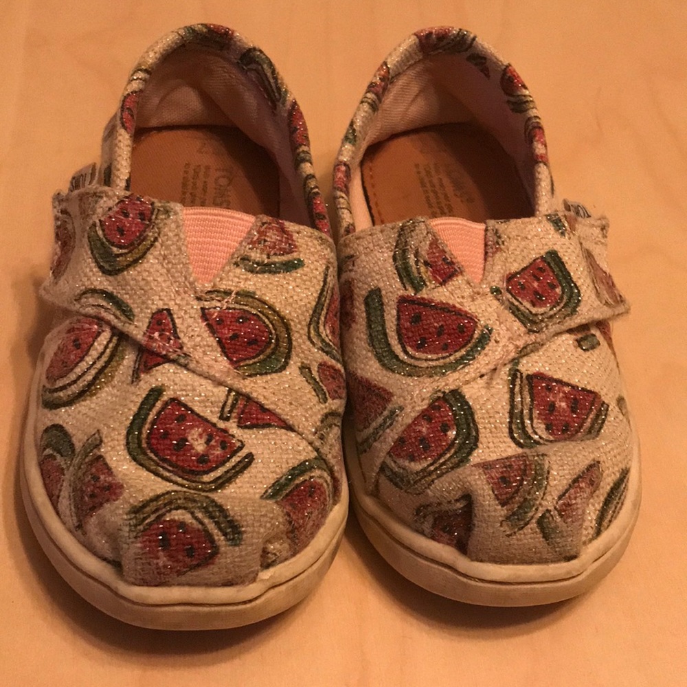 Toddler Toms sparkling watermelon 🍉 shoes